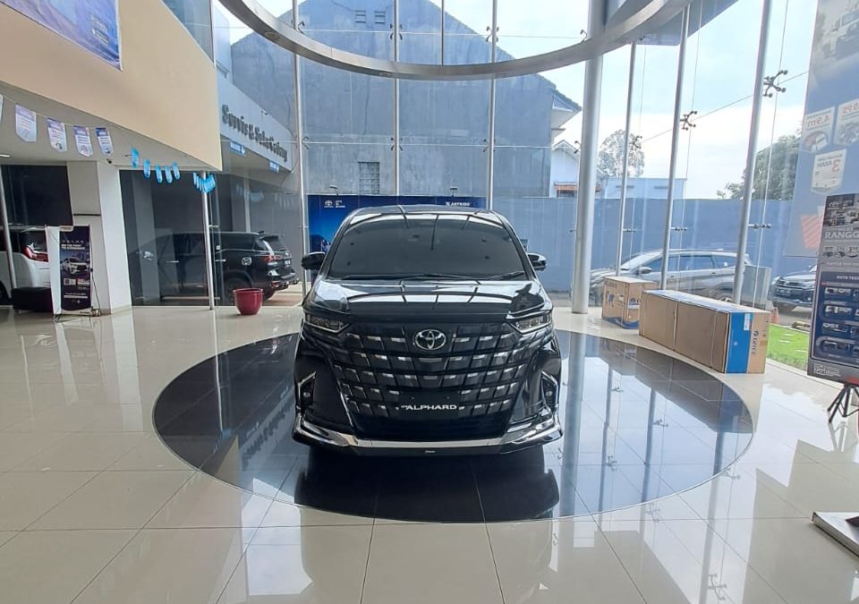 Promo Mobil Toyota Alphard Karawaci Tangerang
