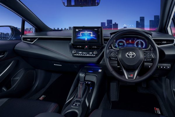 New Corolla Altis Hybrid EV GR-S